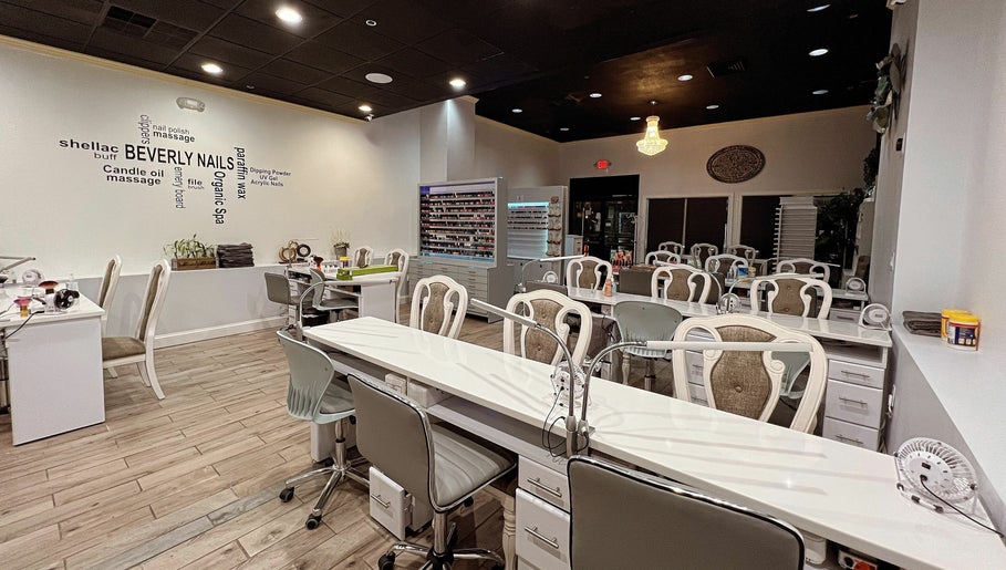 Beverly Nails and Spa Boutique